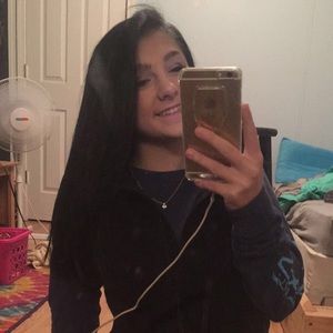 Meet your Posher, Aubrie